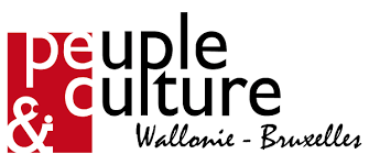 On y lit le nom de l'association avec sur la gauche un carré rouge qui met en évidence les lettres P.E.C. (acronyme de Peuple et Culture)