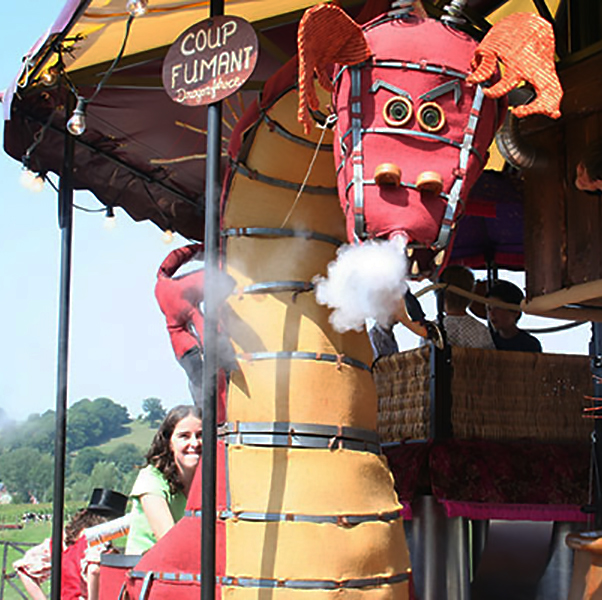 Petit Man&egrave;ge Fait Main