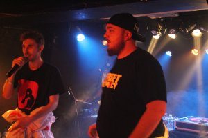 concert-17.03.17-&agrave;-la-zone_Carris-Nsinga_4000_6-300x200.jpg