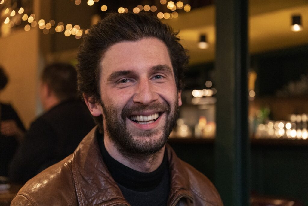Interview_Poetes_Thibault_Creppe_et_Denis_Pepic_PepouzCafe_Quatremille-6-1024x683.jpg