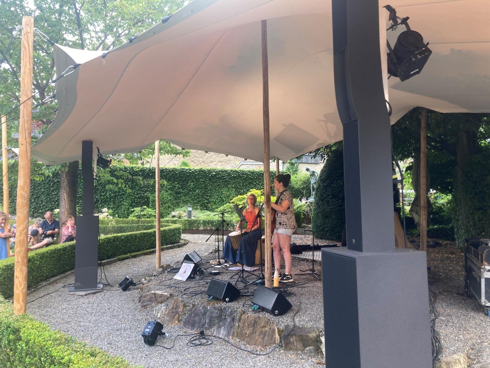Villa des fleurs © Cécile Botton
