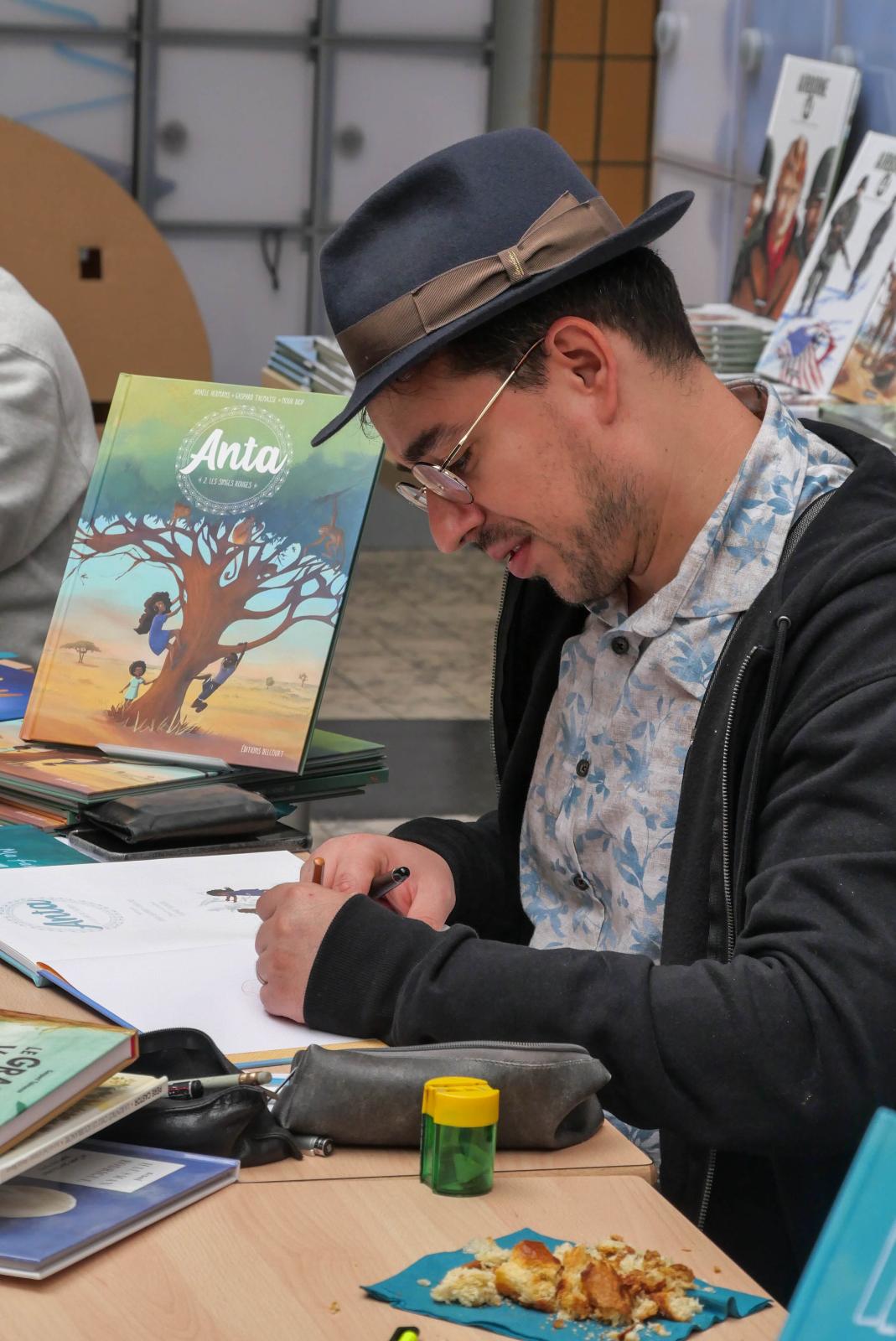 Rencontres et d&eacute;dicace en bande dessin&eacute;e