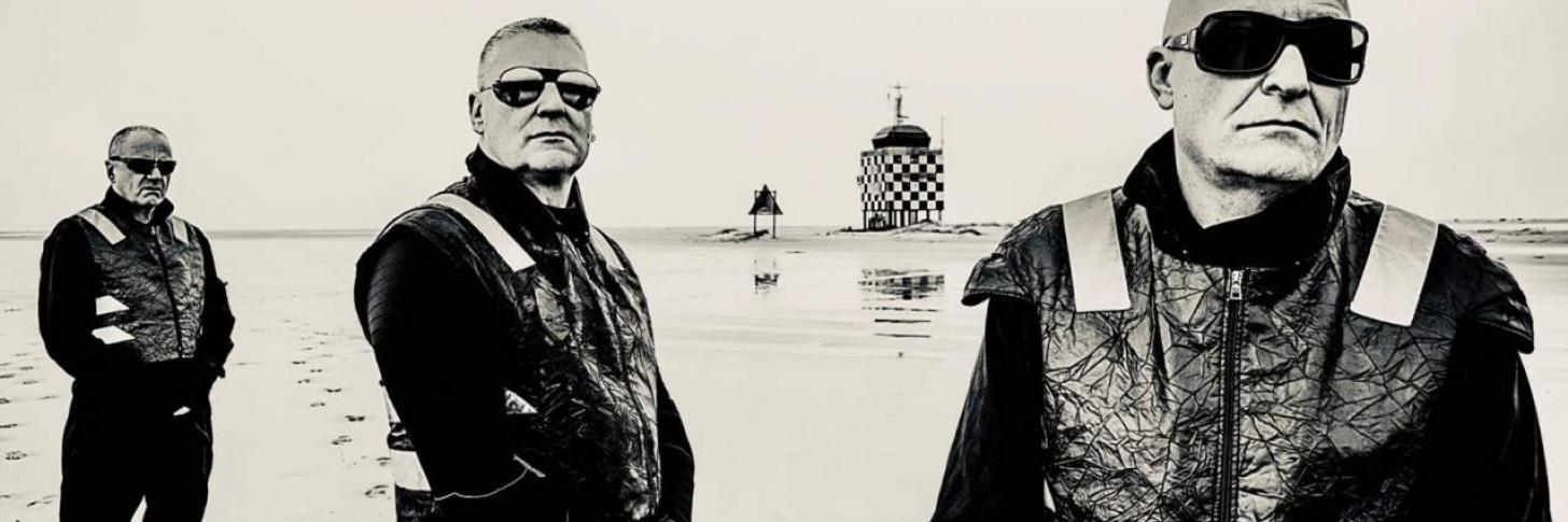 FRONT 242