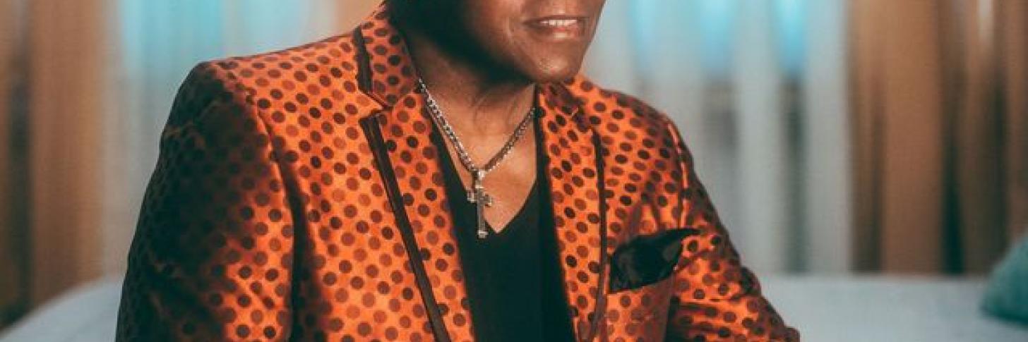 LEE FIELDS 