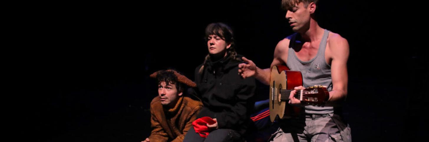 Les enfants de la vall&eacute;e