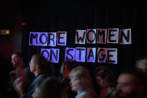 More women on stage