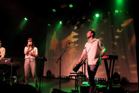 CONCERT DE LA PLAGE AU REFLEKTOR: EVASION ET INCONSCIENCE DE L'ESPRIT