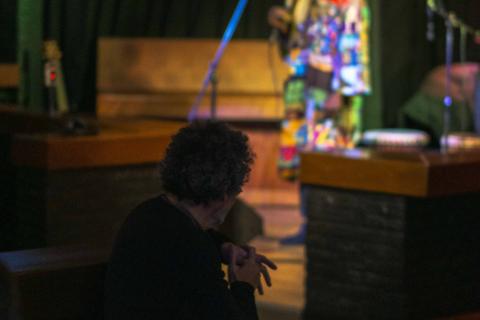 TAREK ESSAKER : LA FILLE DE LA RIVIÈRE